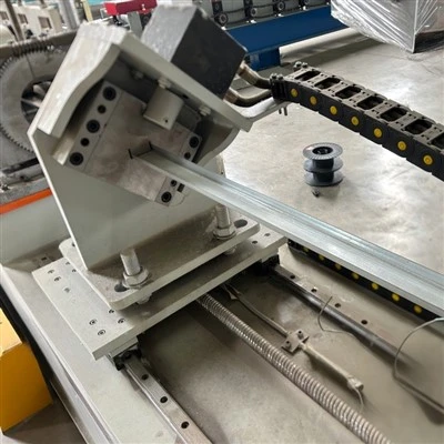 Mesin Roll Forming Keel Baja Ringan